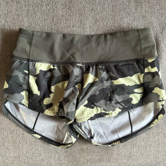 Lululemon Speed Up Short *2.5" Heritage 365 Camo - Picture 4 of 7